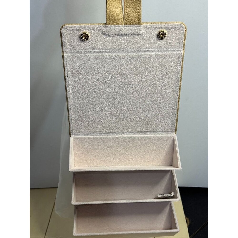 Sancia 3 Compartment Sunglass Case - Sand color - New in Box - Picture 9 of 16